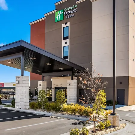 Holiday Inn Express & Suites Tulsa East - Catoosa By Ihg-3
