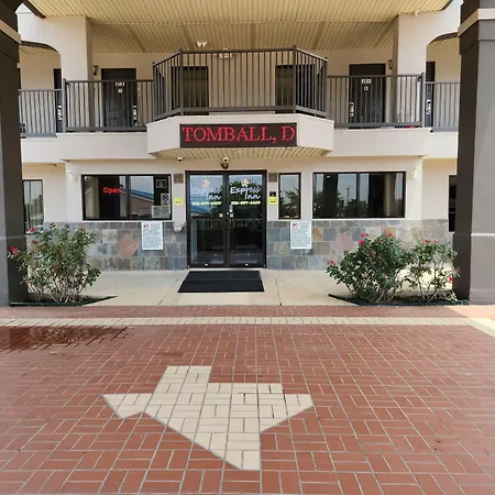 Express Inn Tomball-3