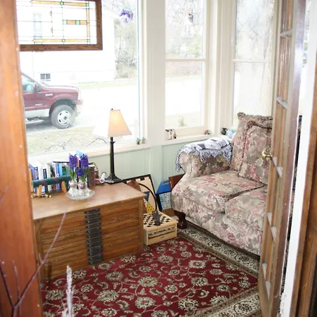 Serendipity Bed And Breakfast-3