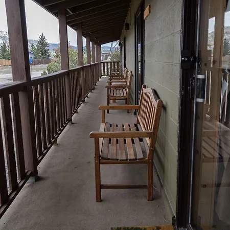 Estes Lake Lodge-3