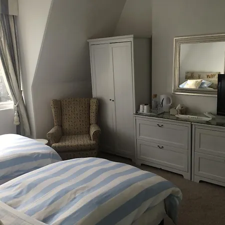 Doune Guest House-2