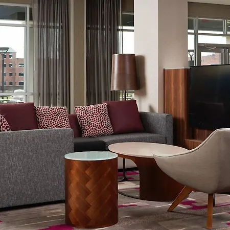 Courtyard By Marriott Rome-2