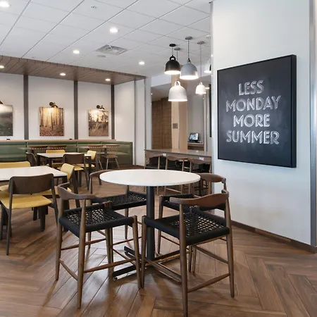 Fairfield By Marriott Inn & Suites Dallas East-2