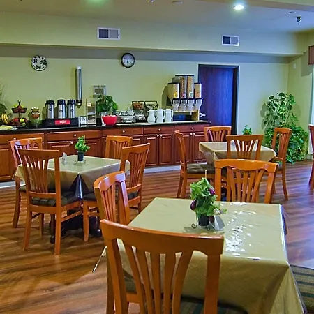 Quality Inn & Suites Fort Worth - Fossil Creek-3