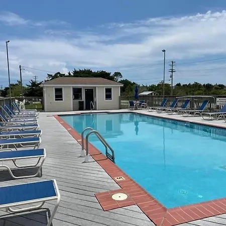 Pony Island Inn-2