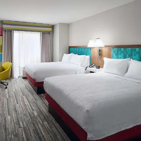 Hampton Inn Towson Downtown-2