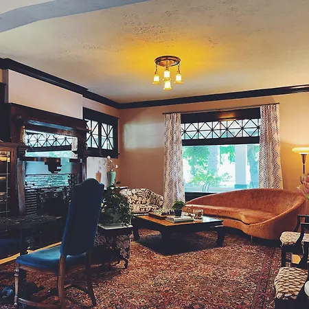 Marianna Stoltz House-3
