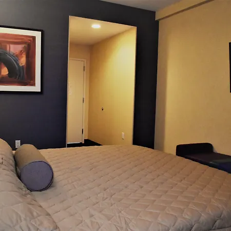 7 Days Hotel-2