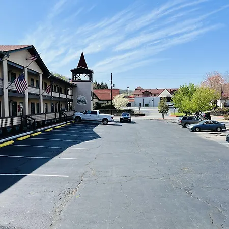 Alpine Valley Inn-3