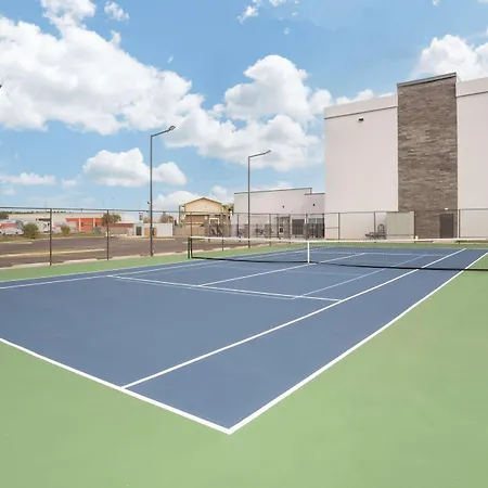 Best Western Plus Mobile Inn And Suites-3