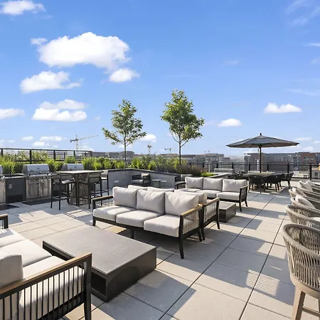 Global Luxury Suites At Capitol Hill-2