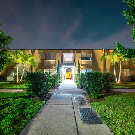 Stay Avenida Westshore-3