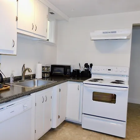 The Lofts At 107-3