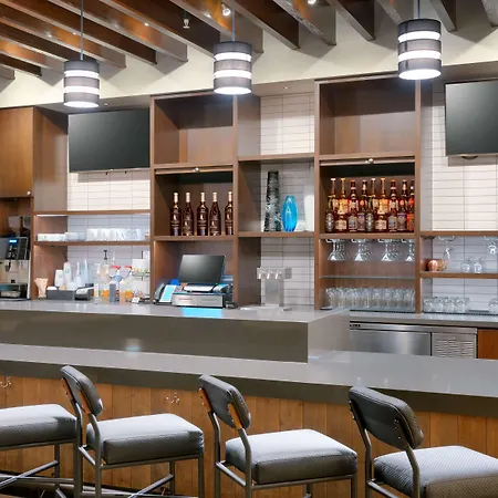 Hyatt Place Anchorage-Midtown-3