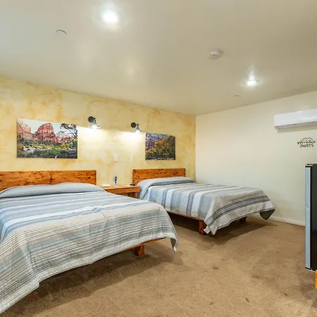 Hurricane Hideaway Lodging-3