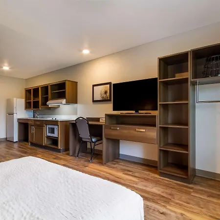 Woodspring Suites Panama City Beach-3