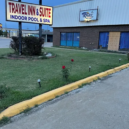 Travel Inn & Suites-3