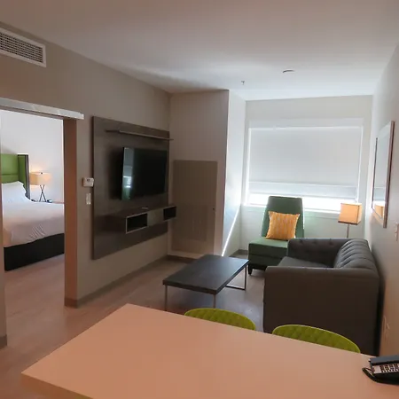 Wyndham Garden College Station-3