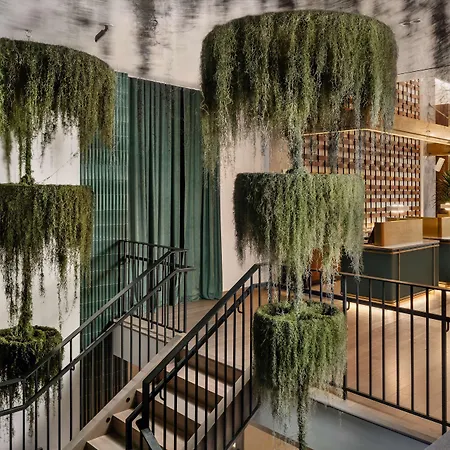 Arlo Midtown-2