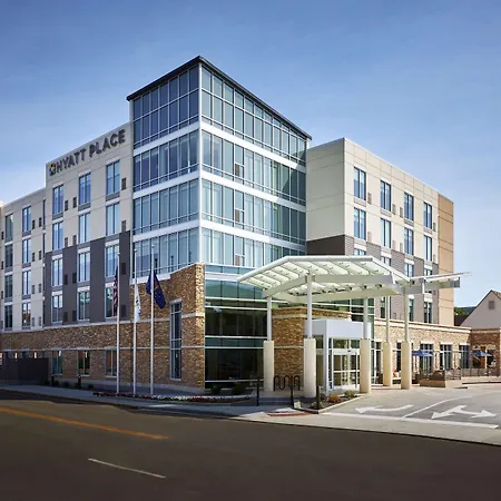 Hyatt Place Evansville-3