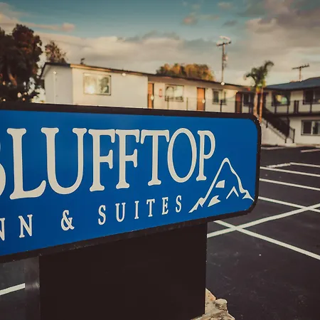 Blufftop Inn & Suites - Wharf/Restaurant District-3