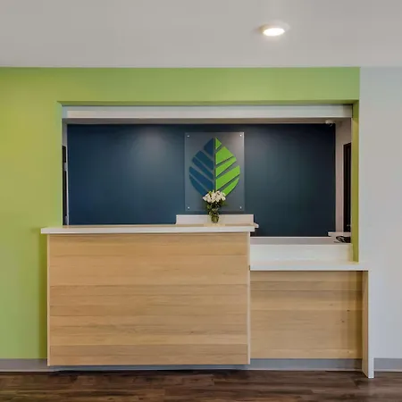 Woodspring Suites Roanoke-2