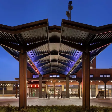 The Central Station Memphis, Curio Collection By Hilton-3