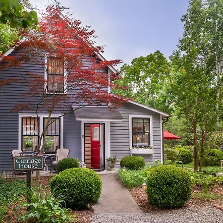 1899 Wright Inn And Carriage House-2