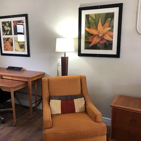Ocala Cove Motel-2