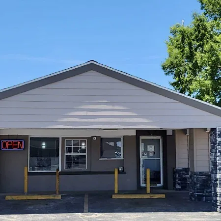 Budget Inn & Suites-2