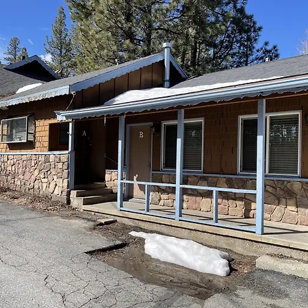 Snow Bear Lodge-3