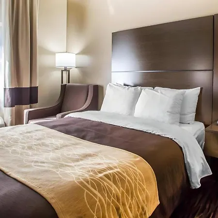 Quality Inn Dayton North - Vandalia-2