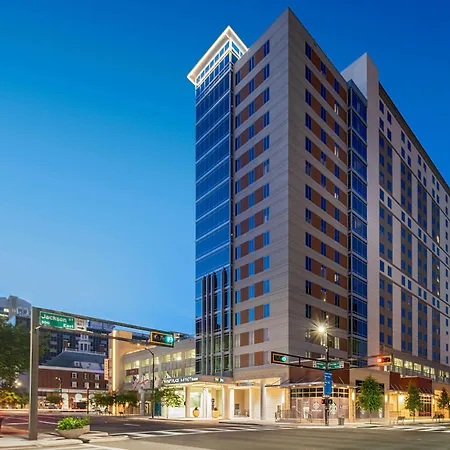 Hyatt House Tampa Downtown-3
