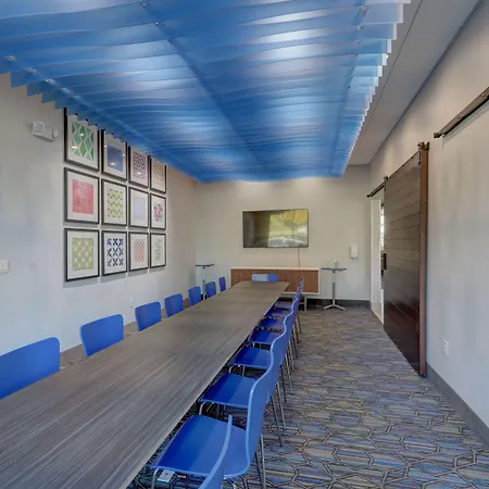 Holiday Inn Express & Suites - Auburn Downtown By Ihg-2