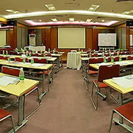 Star Hotel-2