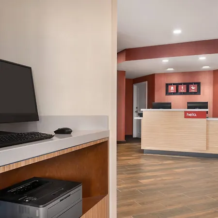 Towneplace Suites By Marriott Janesville-3
