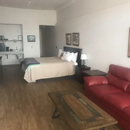 Katie'S Cozy Suites-2