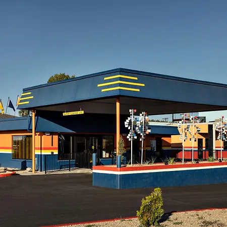 Americana Motor Hotel-2
