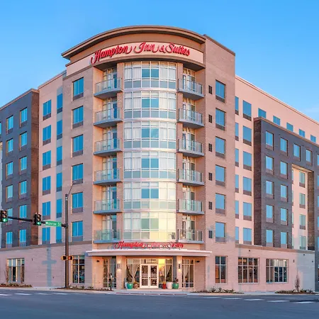 Hampton Inn & Suites Huntsville Downtown, Al-3