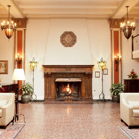 Cardinal Hotel-2