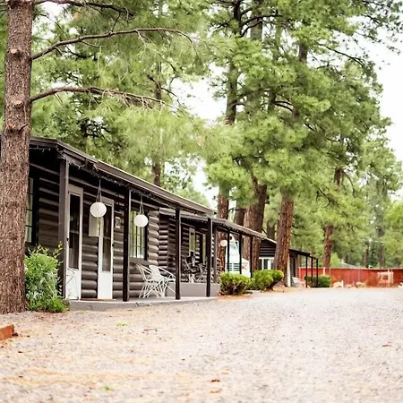Corduroy Lodge-3