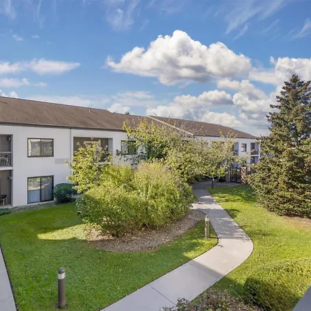 Sonesta Select Newport Middletown-2