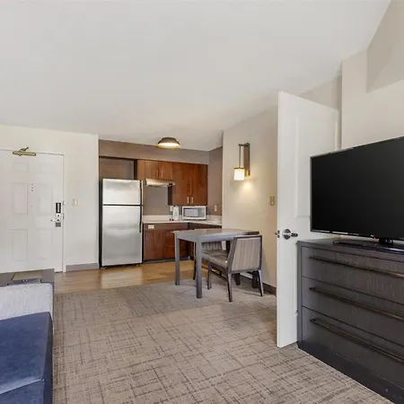 Sonesta Es Suites Fairfax Fair Lakes-3