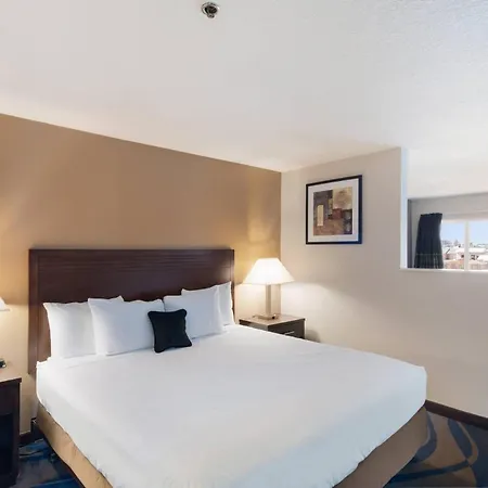 Quality Inn & Suites Kennewick Tri-Cities-3