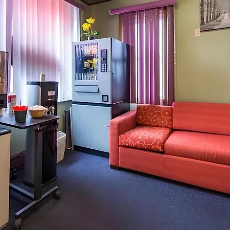 Oyo Hotel Wilkes-Barre East-2