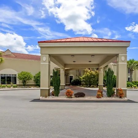 Comfort Inn & Suites Walterboro I-95-3