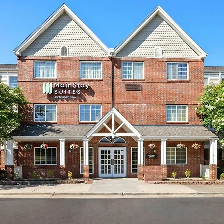 Mainstay Suites Raleigh North-3