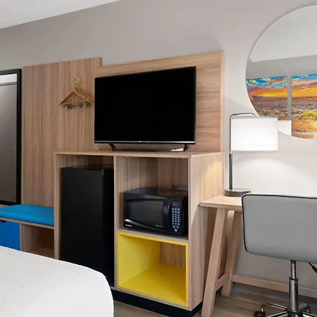Days Inn By Wyndham Las Vegas-3