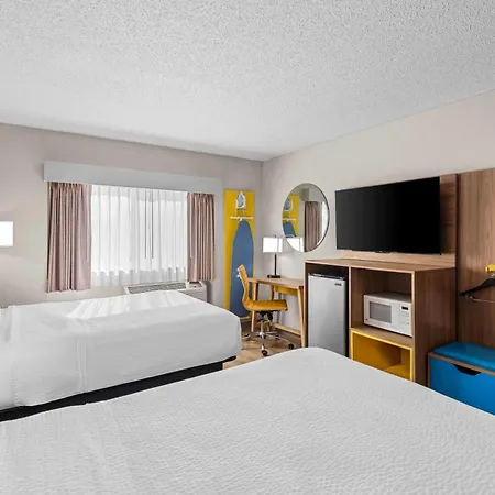 Days Inn By Wyndham Ames-2