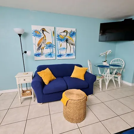 Camelot Beach Suites-3